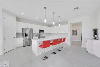 303 Indies Dr W #201, Naples, FL 34114 - Photo 7