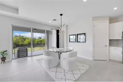 303 Indies Dr W #201, Naples, FL 34114 - Photo 5