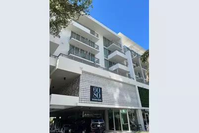 6080 Collins Ave #308, Miami Beach, FL 33140 - Photo 1