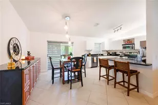 725 Grove Dr, Naples, FL 34120 - Photo 5