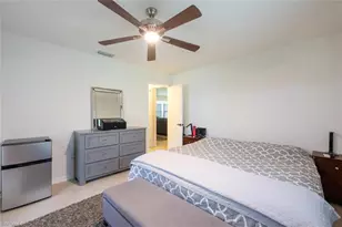 725 Grove Dr, Naples, FL 34120 - Photo 11