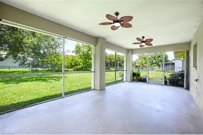 725 Grove Dr, Naples, FL 34120 - Photo 21