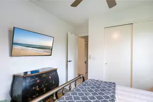 725 Grove Dr, Naples, FL 34120 - Photo 17