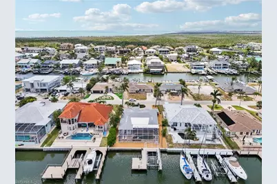 18195 Cutlass Dr, Fort Myers Beach, FL 33931 - Photo 47