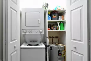 26 Pinewood Blvd, Lehigh Acres, FL 33936 - Photo 15