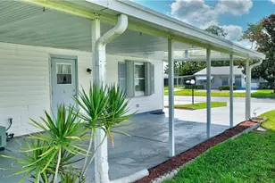 26 Pinewood Blvd, Lehigh Acres, FL 33936 - Photo 23