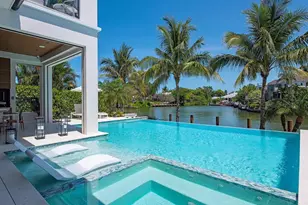 661 Galleon Dr, Naples, FL 34102 - Photo 7