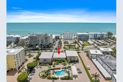 1910 Gulf Shore Blvd N #204, Naples, FL 34102 - Photo 29
