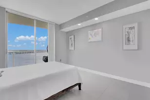 3000 Oasis Grand Blvd, Fort Myers, FL 33916 - Photo 9