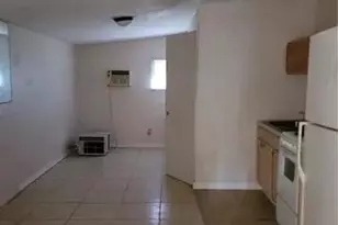 5640 Fourth Ave, Fort Myers, FL 33907 - Photo 5