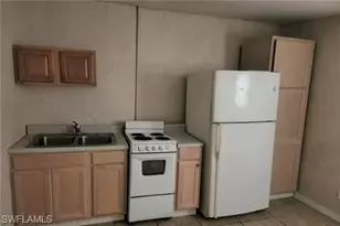 5640 Fourth Ave, Fort Myers, FL 33907 - Photo 9