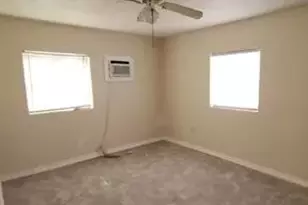 5640 Fourth Ave, Fort Myers, FL 33907 - Photo 11