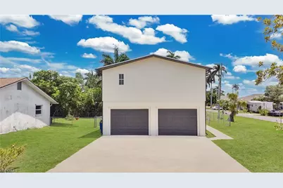 1106 Harbor Dr, North Fort Myers, FL 33917 - Photo 25