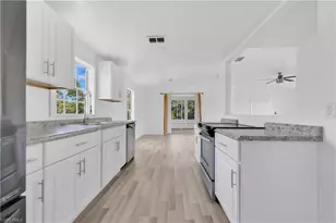 1106 Harbor Dr, North Fort Myers, FL 33917 - Photo 11