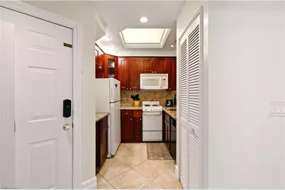 3323 Olympic Dr #724, Naples, FL 34105 - Photo 7