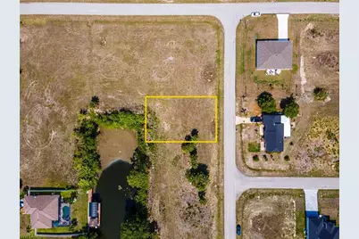 2205 NE 27th St, Cape Coral, FL 33909 - Photo 3