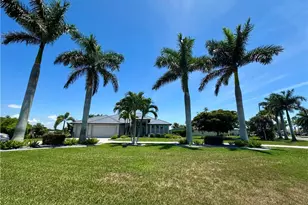 410 SE 26th Terrace, Cape Coral, FL 33904 - Photo 5