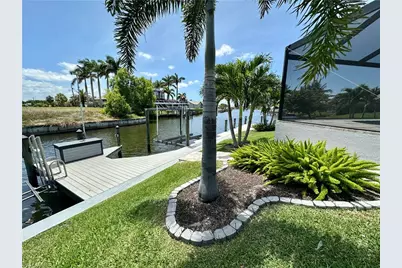 410 SE 26th Ter, Cape Coral, FL 33904 - Photo 39
