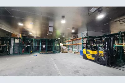 1242 Market Cir #B9, Port Charlotte, FL 33953 - Photo 11