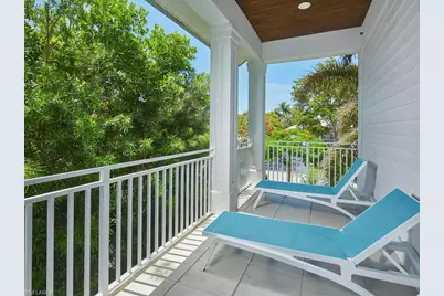 242 2nd Ave S, Naples, FL 34102 - Photo 21