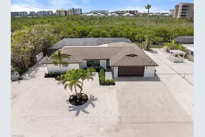 52 Fairview Blvd, Fort Myers Beach, FL 33931 - Photo 1
