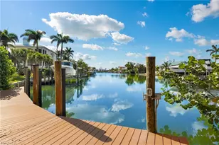 1581 San Carlos Bay Dr, Sanibel, FL 33957 - Photo 3