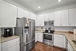 14193 Pine Lodge Ln, Fort Myers, FL 33913 - Photo 17