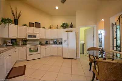 3048 Horizon Ln #1104, Naples, FL 34109 - Photo 5