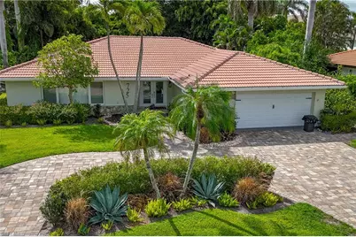 725 Old Trail Dr, Naples, FL 34103 - Photo 31