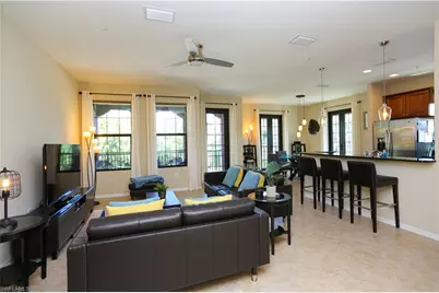 9082 Capistrano St N #48-4, Naples, FL 34113 - Photo 5
