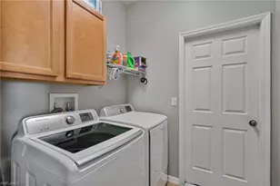 9670 Gladiolus Preserve Cir, Fort Myers, FL 33908 - Photo 25