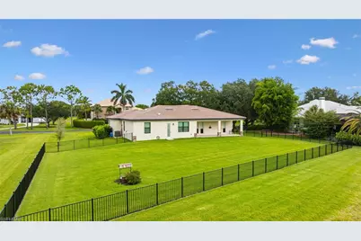 16630 Willow Point Ct, Alva, FL 33920 - Photo 39