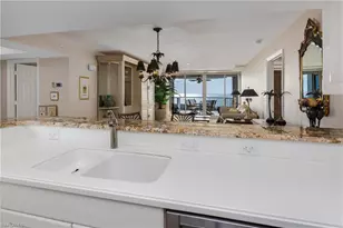 6849 Grenadier Blvd, Naples, FL 34108 - Photo 21