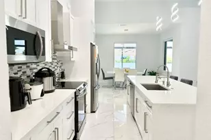 1719 NW 15th St, Cape Coral, FL 33993 - Photo 9