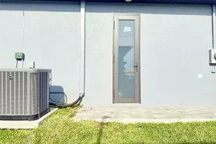 1719 NW 15th St, Cape Coral, FL 33993 - Photo 37