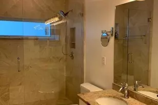 300 Diamond Cir, Naples, FL 34110 - Photo 5