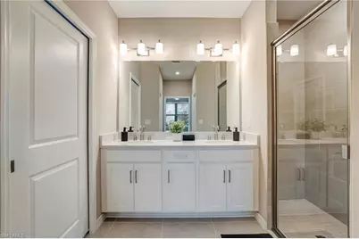 11790 Venetian Lagoon Dr #104, Fort Myers, FL 33913 - Photo 27