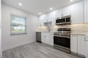 1830 Brantley Rd, Fort Myers, FL 33907 - Photo 7