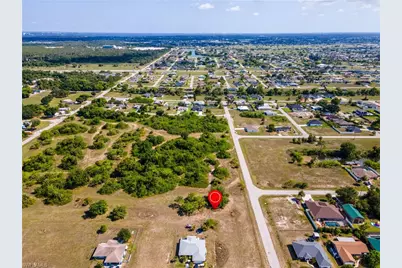 2723 NE 22nd Pl, Cape Coral, FL 33909 - Photo 17