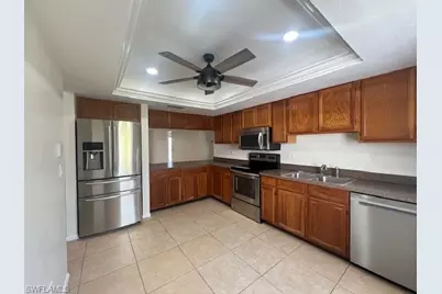 1615 SE 46th Ln #208, Cape Coral, FL 33904 - Photo 5