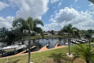 1615 SE 46th Ln, Cape Coral, FL 33904 - Photo 25