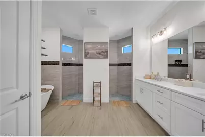 2518 SW 17th Ave, Cape Coral, FL 33914 - Photo 17