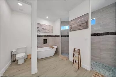 2518 SW 17th Ave, Cape Coral, FL 33914 - Photo 19