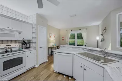 1345 Charleston Square Dr #5-102, Naples, FL 34110 - Photo 19