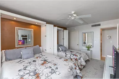 11030 Gulf Shore Dr #901, Naples, FL 34108 - Photo 23