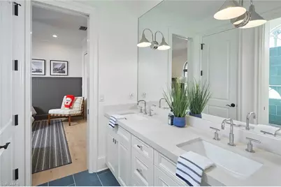 375 Wedge Dr, Naples, FL 34103 - Photo 23