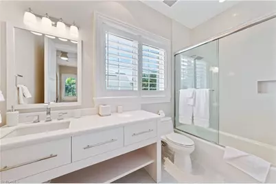 500 3rd Ave N, Naples, FL 34102 - Photo 17