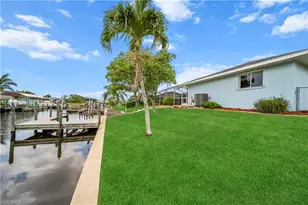 1314 SE 15th Terrace, Cape Coral, FL 33990 - Photo 9