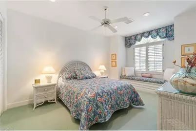 798 Brentwood Pt, Naples, FL 34110 - Photo 23