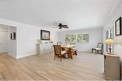 636 Park Shore Dr, Naples, FL 34103 - Photo 11